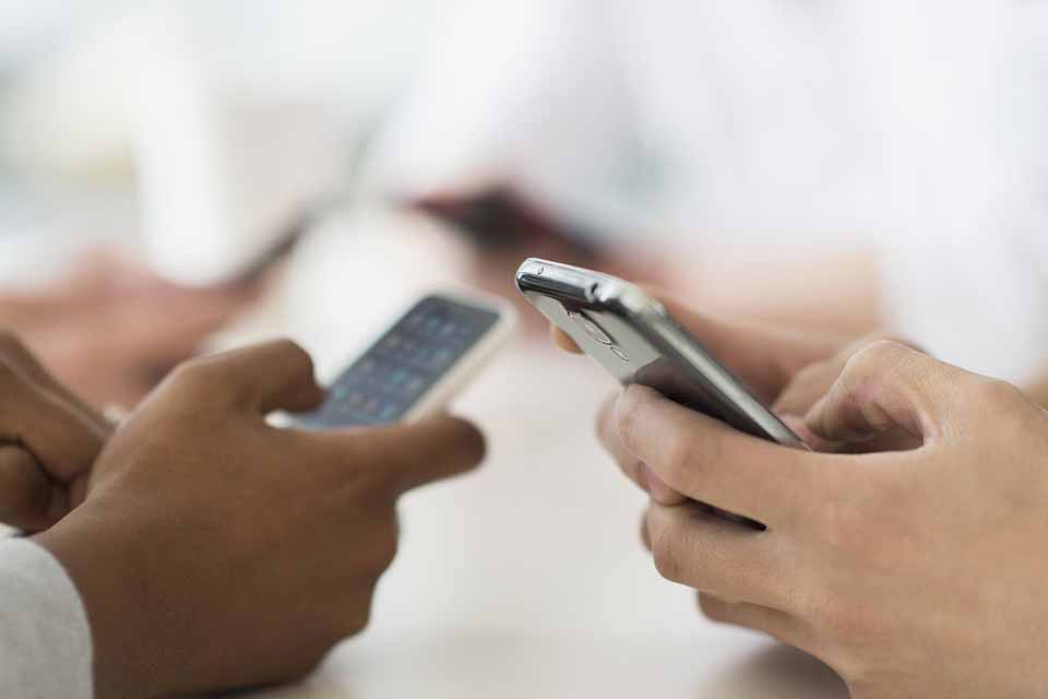 Cliente de plano de internet pode receber indenização se a empresa não entregar 80% da velocidade contratada