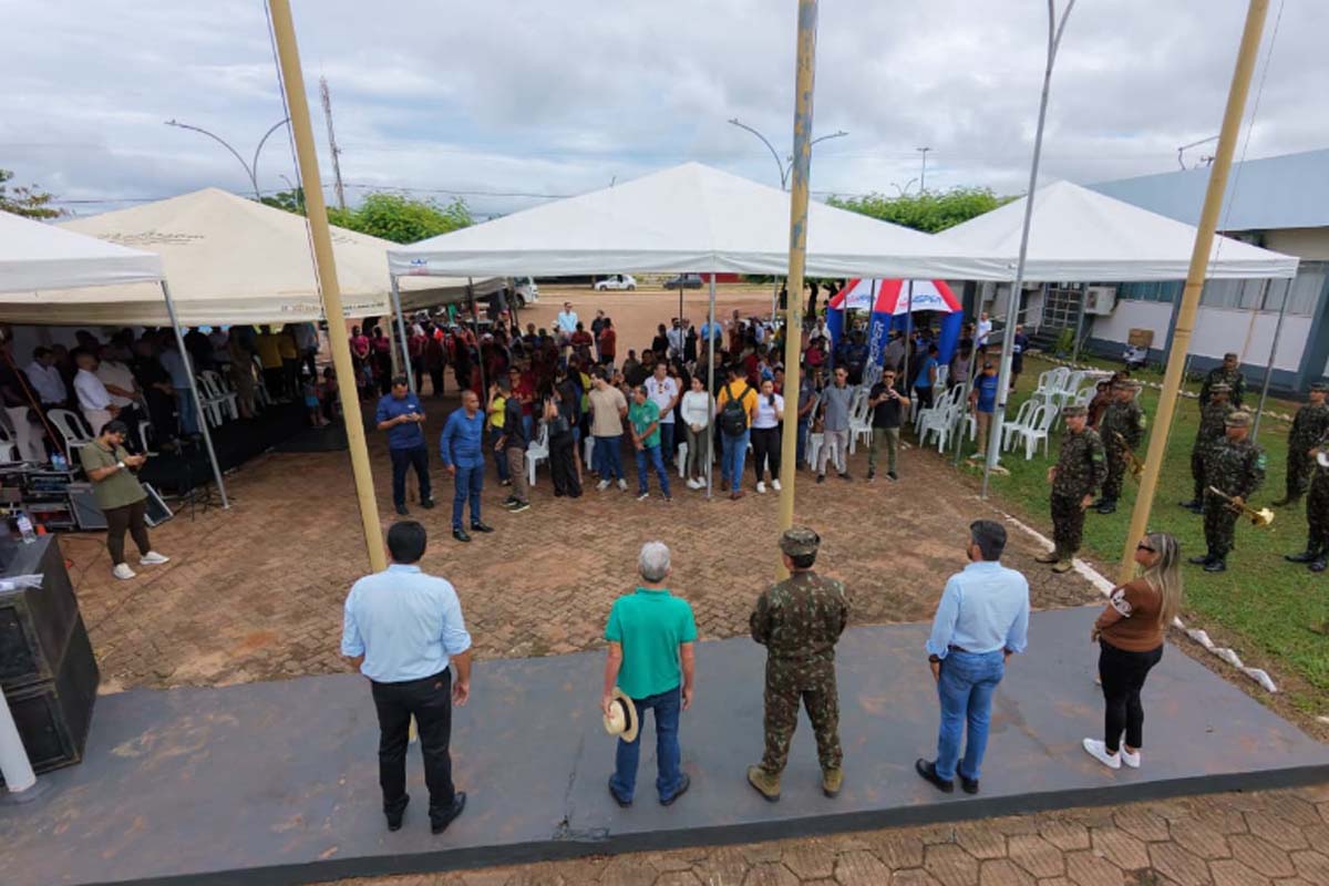 Prefeitura realiza cerimônia oficial em comemoração à emancipação político-administrativa 