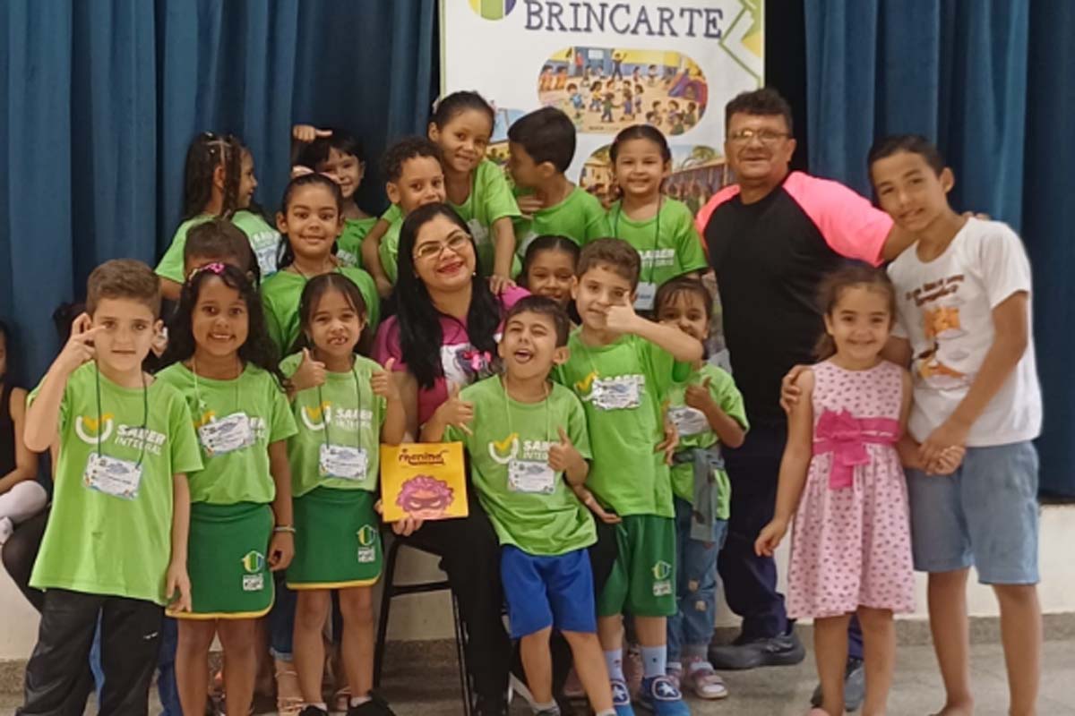 Educadores transformam brincadeiras antigas em ferramentas pedagógicas