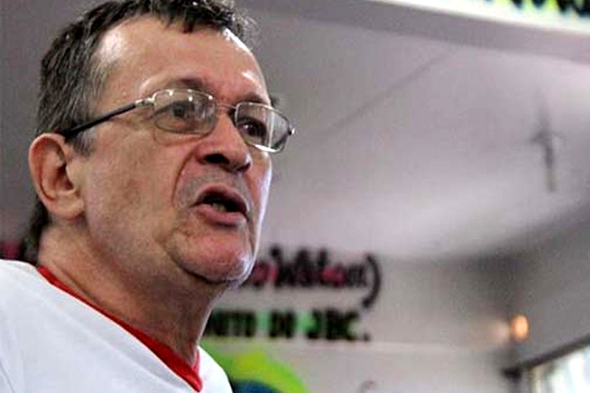 Professor Nazareno, o mais polêmico do Norte, escreve : Mulheres do Brasil, uni-vos!