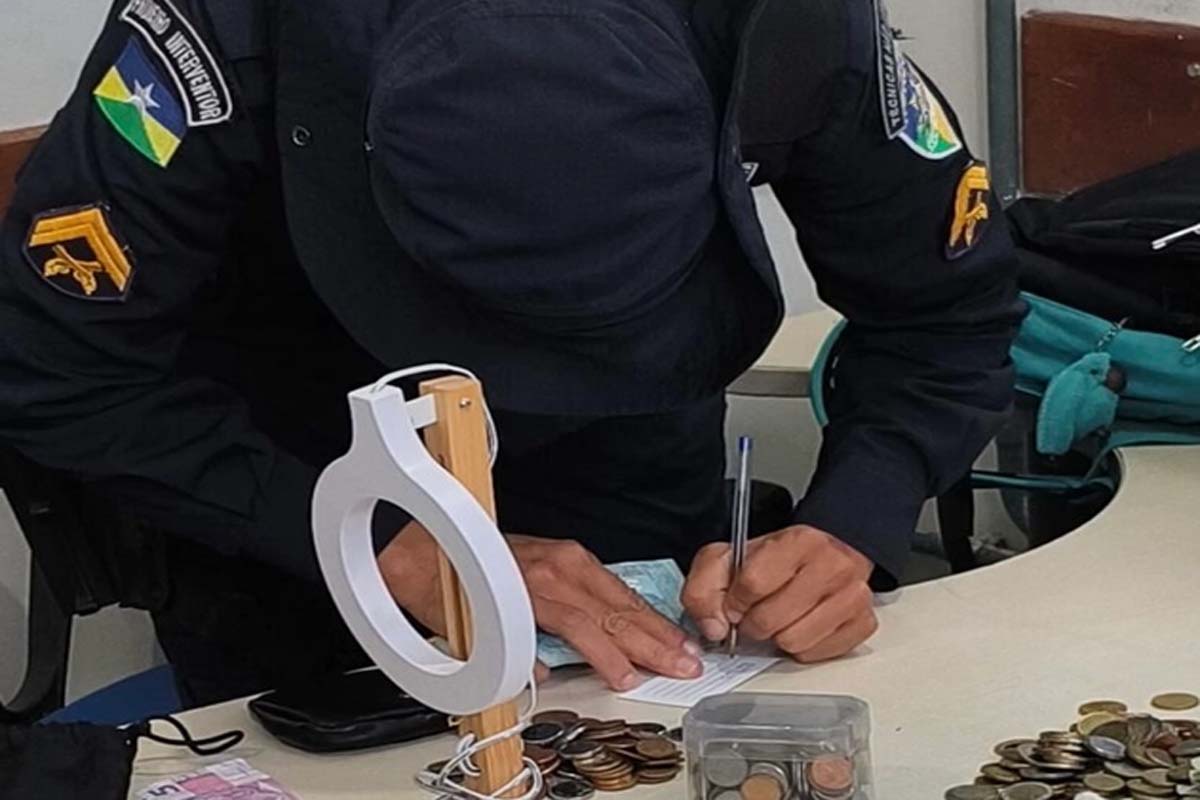 Homem é preso acusado de furtar 90 mil de loja de materiais para construção
