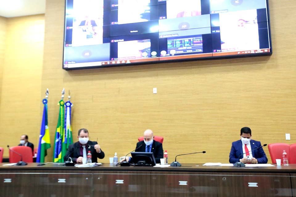 Deputados destacam atuação do presidente Laerte Gomes em destinar recursos para aluguel de leitos no Hospital de Amor