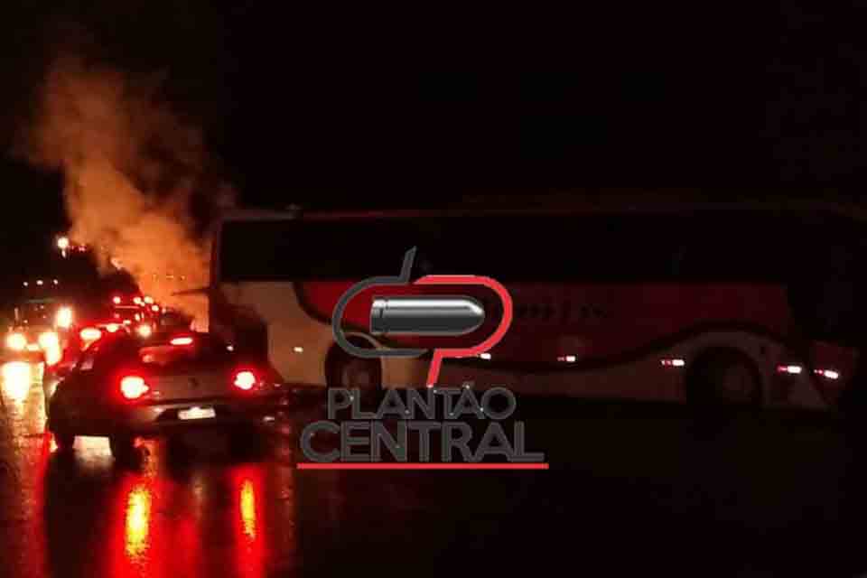 Um morto e três gravimente feridos em acidente na BR 364