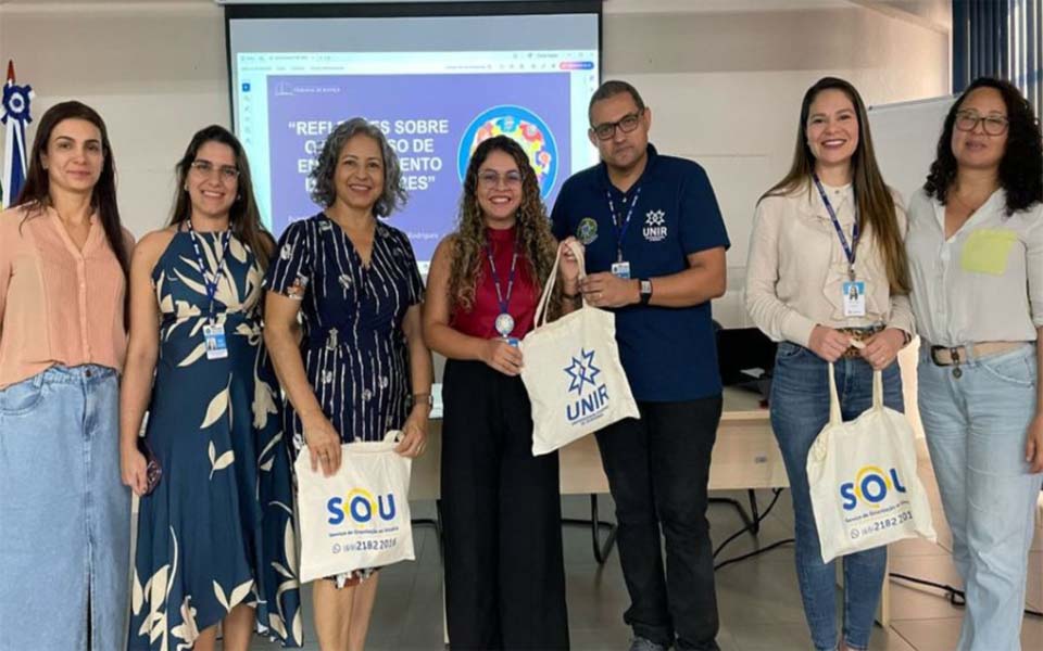  Profissionais do Judiciário coordenam roda de conversa na Unir