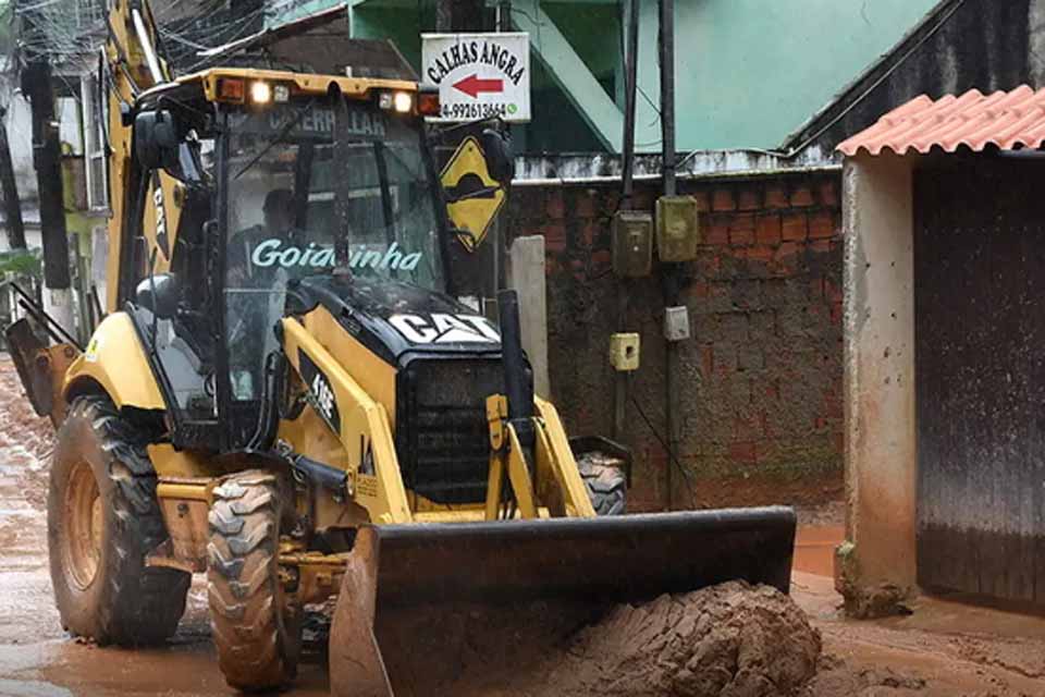Governo federal anuncia R$ 4,1 milhões para ajuda a Angra dos Reis