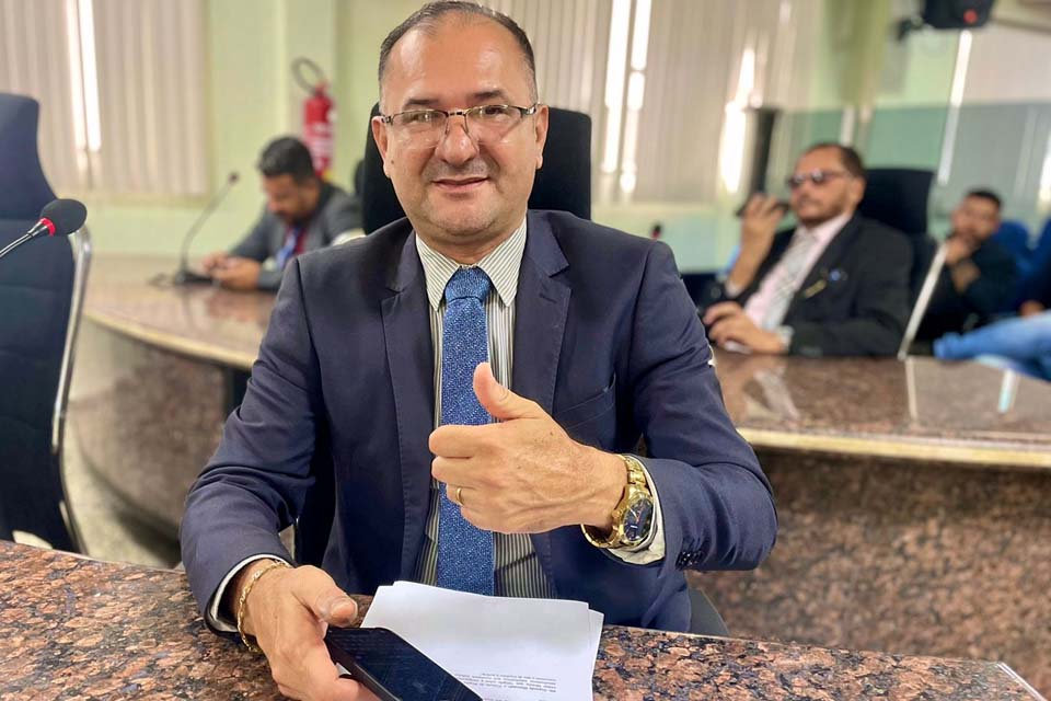 Paulo Tico comemora revogação e afirma que votará contra projetos que não tragam benefícios à população