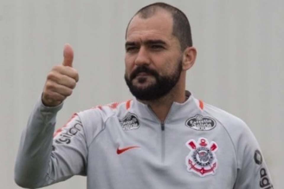 Danilo ex Corinthians e São Paulo