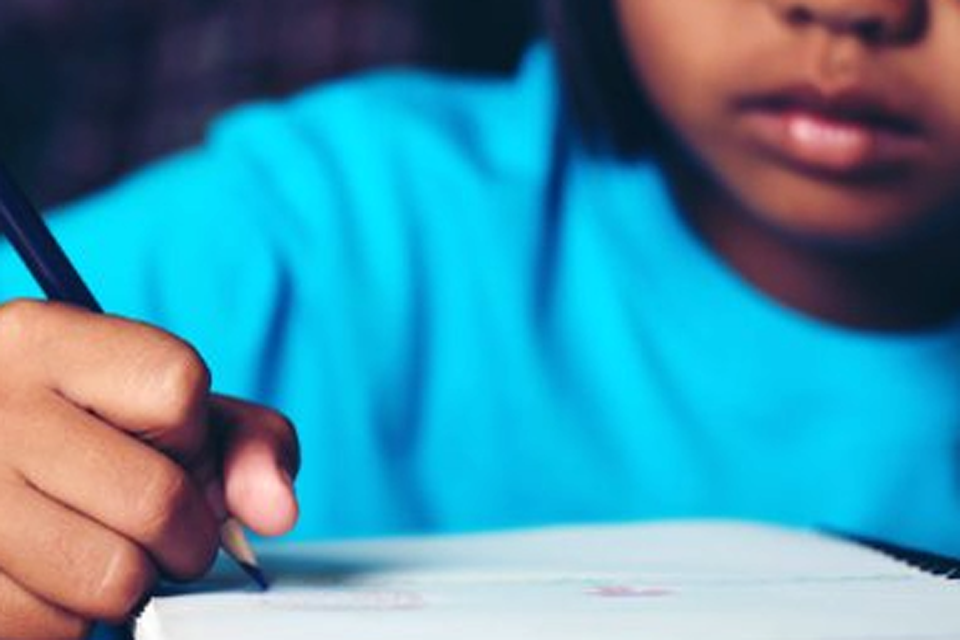 Justiça mantém decisão que obriga estado de Rondônia a reformar escola indígena