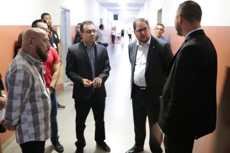 Candidatos ao Concurso do Ministério Público de Rondônia fazem provas na capital e em Ji-Paraná