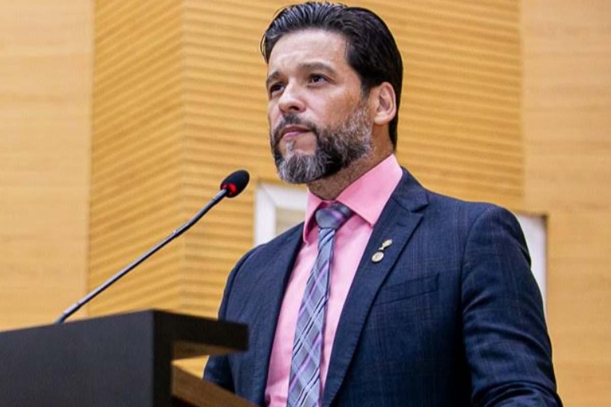 Delegado Camargo cobra ações imediatas do Estado para reforçar segurança no transporte escolar fluvial em Porto Velho