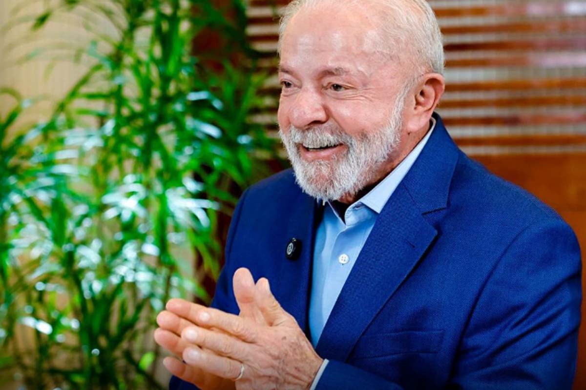 Lula diz que país não precisa de escola cívico-militar na educação