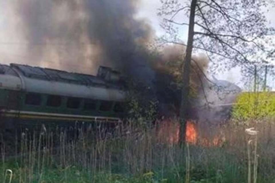 Explosão em estação destrói comboio que transportava combustível russo
