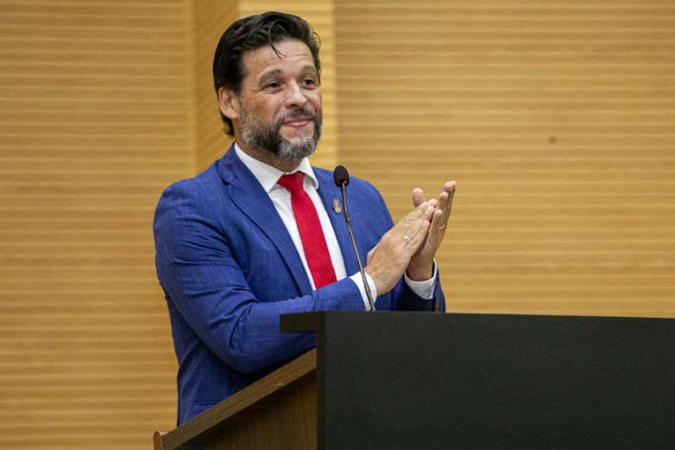 Deputado Delegado Camargo garante anistia a policiais militares perseguidos por defender valorização salarial em Rondônia