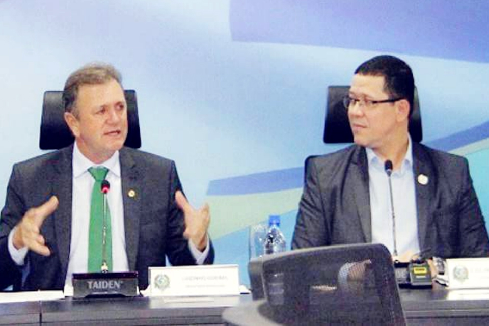 Deputado Luizinho Goebel indica recuperação de ruas e tapa-buracos em Cerejeiras com apoio do DER