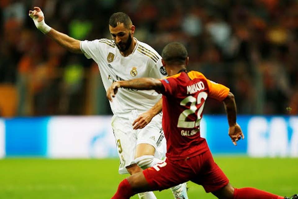 VÍDEO - Melhores Momentos de Galatasaray 0 x 1 Real Madrid
