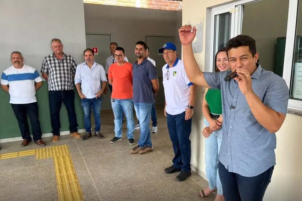 Prefeito Fúria anuncia construção de Feirão Popular no distrito Riozinho