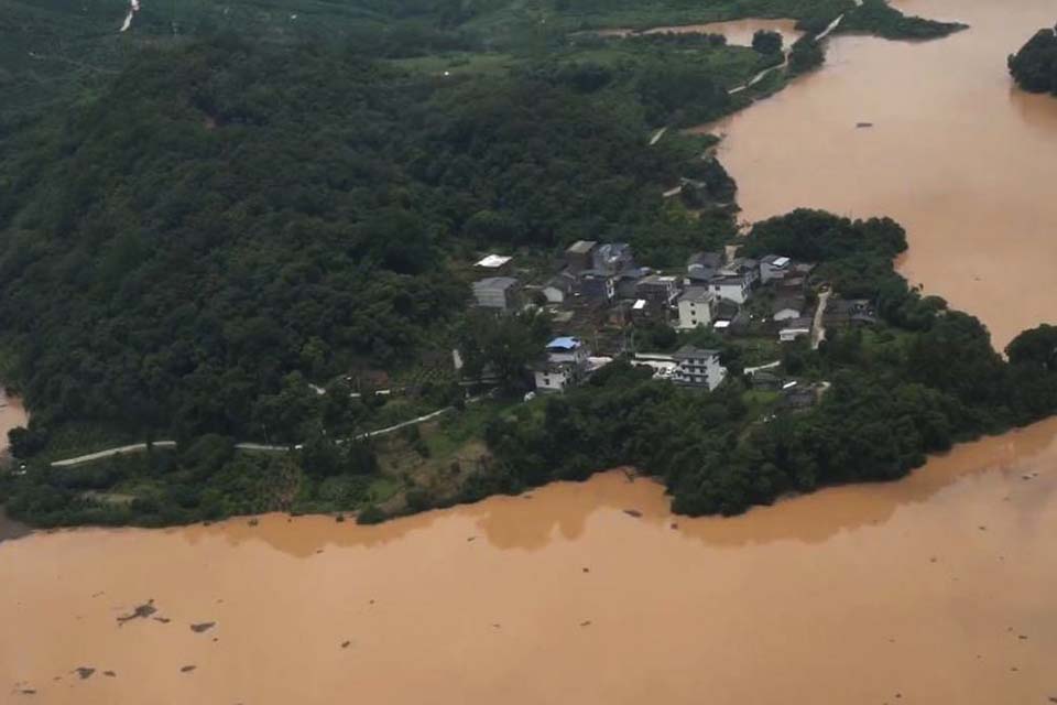 Chuvas intensas matam mais de 20 pessoas na China