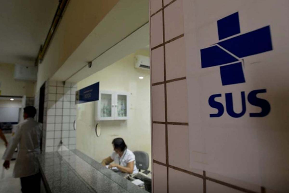 SUS qualifica profissionais para ampliar oferta de implantes hormonais