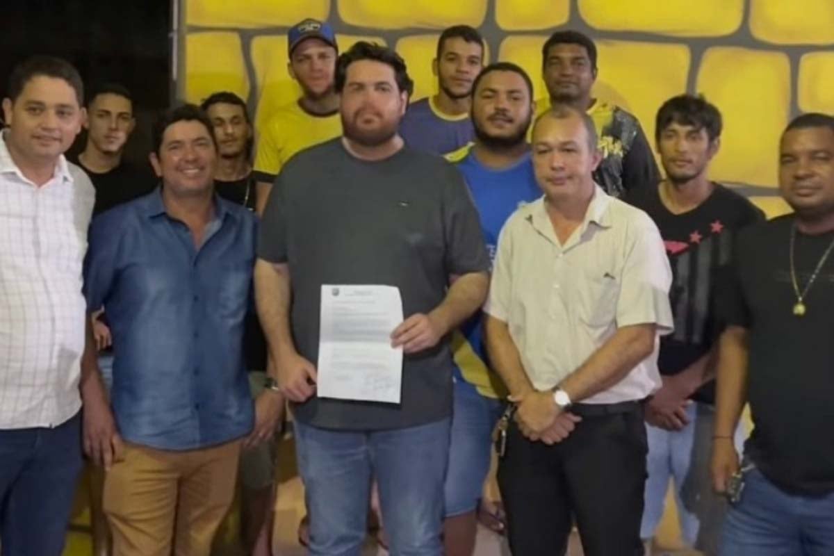 Jean Oliveira confirma apoio à realização de campeonato noturno em Novo Horizonte