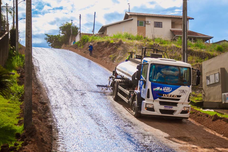 Trecho da Rua Manoel Ribeiro Mendes no setor 07 também será contemplada com asfalto novo