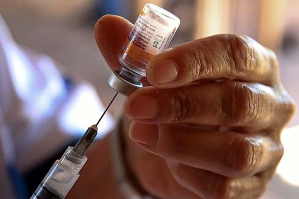 África tem 16,3% da população-alvo totalmente imunizada contra covid