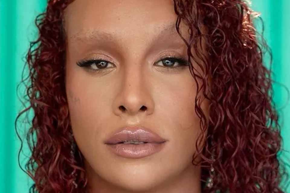 Linn da Quebrada confirma internação em Clínica de Reabilitação: “Cuidando de mim”