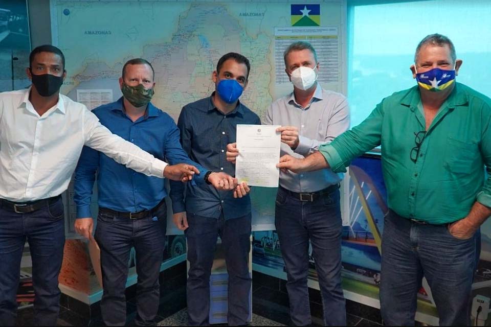 Governo atende solicitação de Luizinho Goebel e pontes de concreto sobre o rio Pimenta em Chupinguaia poderão ser construídas em breve