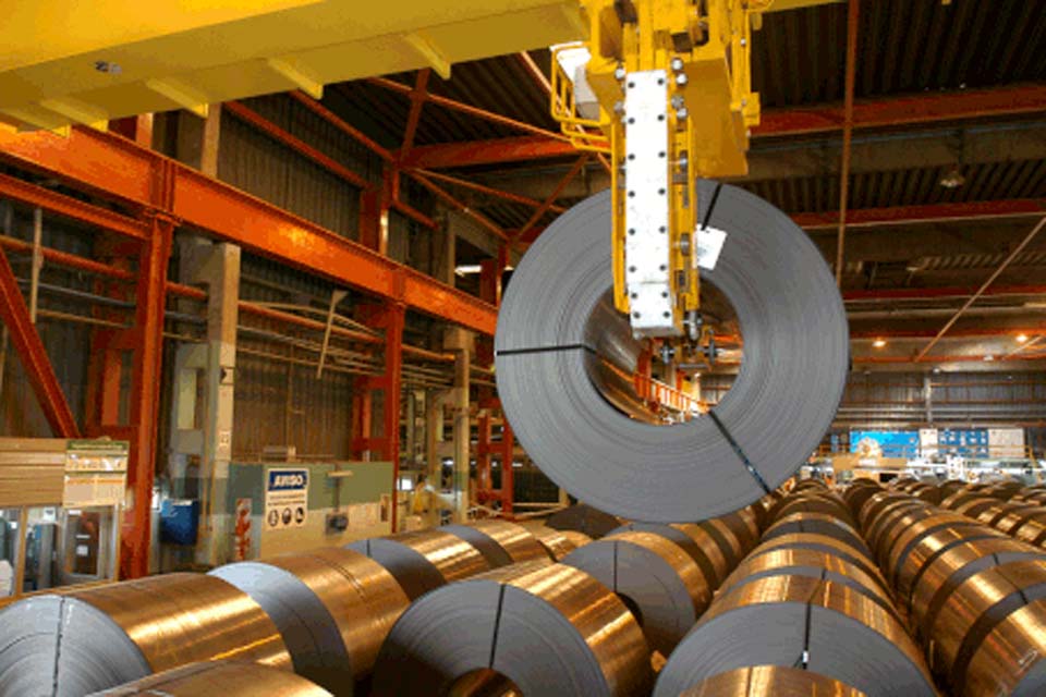 EUA e Reino Unido revogam taxas de produtos siderúrgicos do Brasil