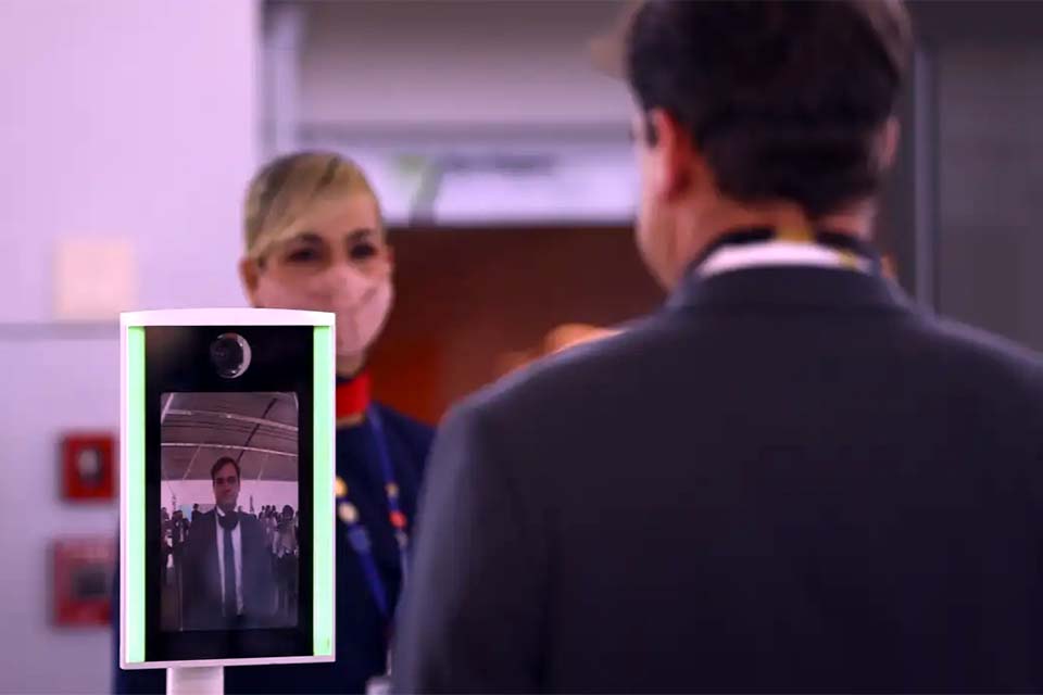 Sete em cada dez bancos adotam biometria facial