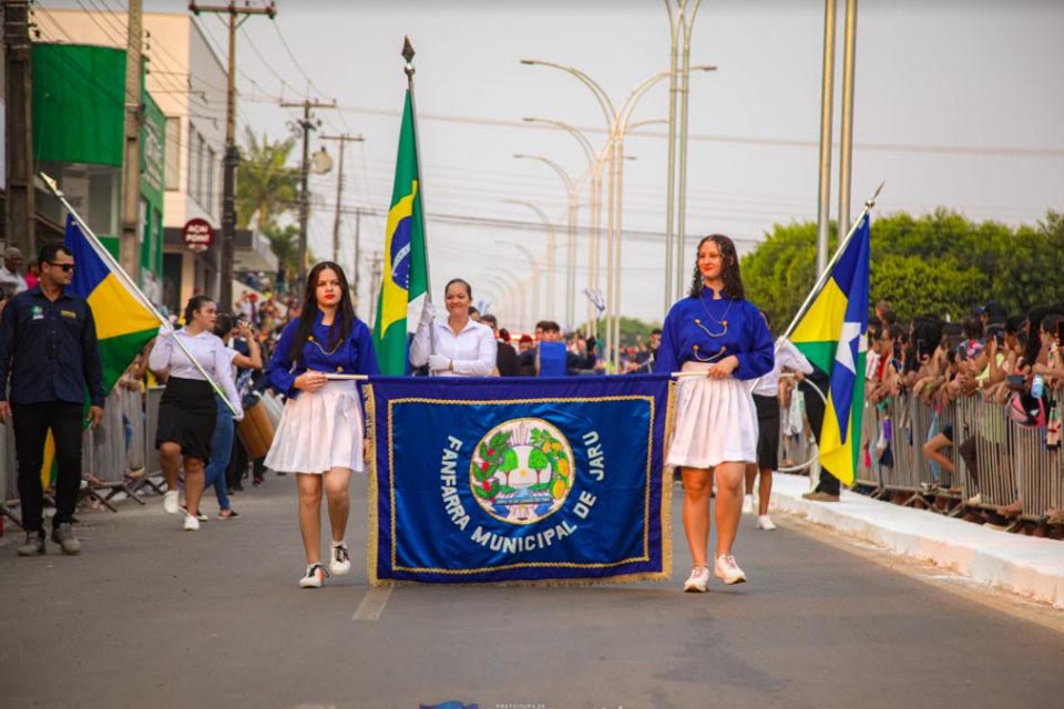 Desfile Cívico da Independência em Jaru acontece às 16h com concentração na Avenida Florianópolis, setor 02