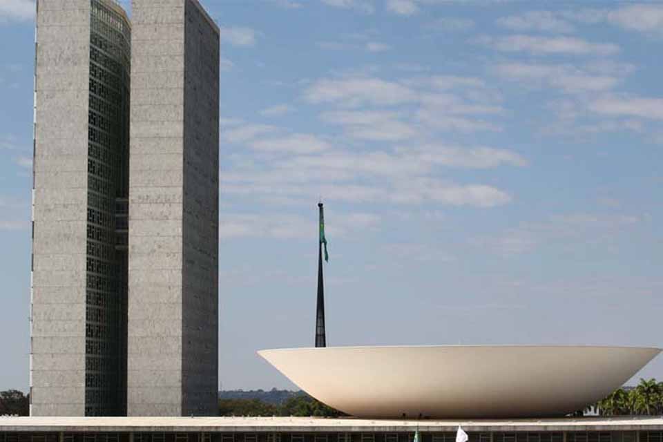 Progressão dos professores pioneiros dos Ex-territórios sem solução, por Carlos Terceiro