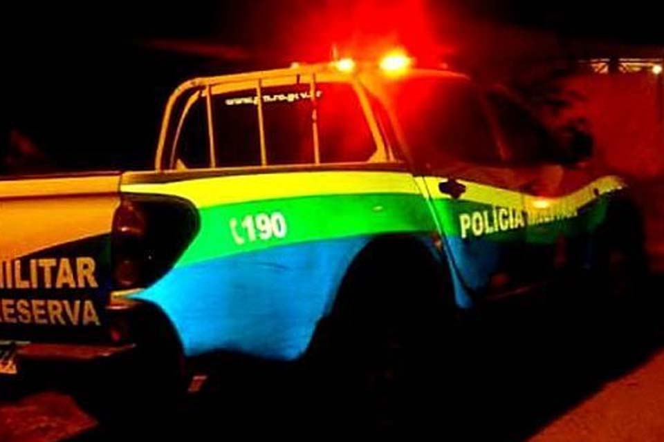 Homem esfaqueia esposa no bairro Areia Branca em Porto Velho