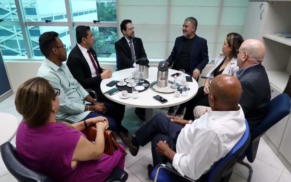 MPRO recebe cronograma de retomada do concurso da Câmara de Porto Velho