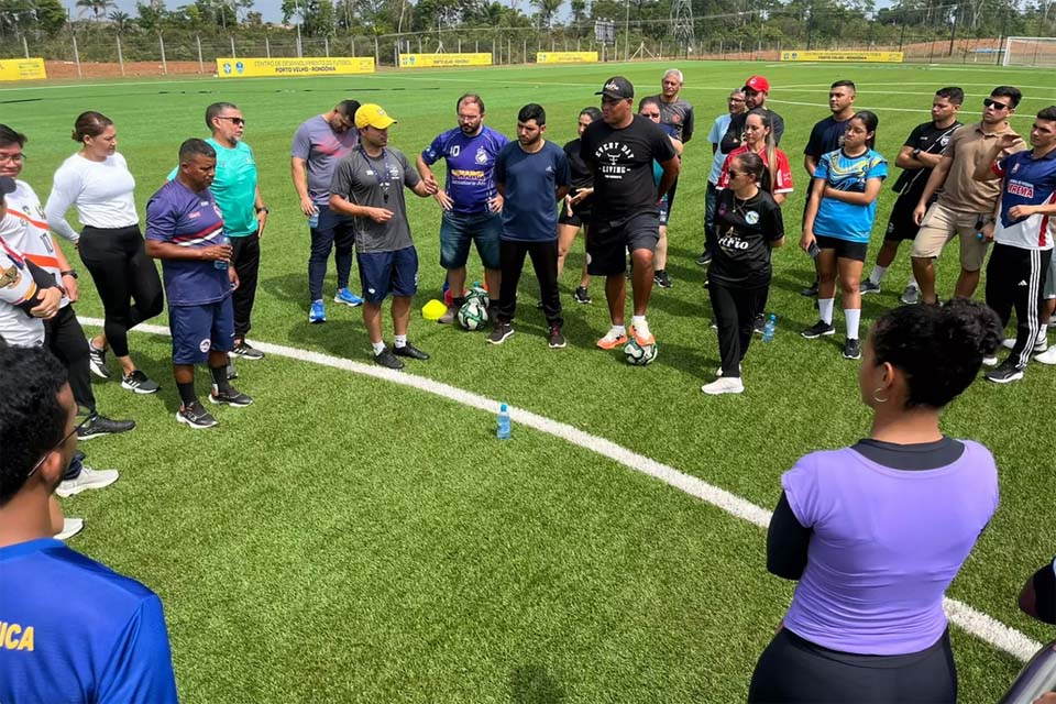 Cerca de 60 pessoas participaram do Workshop oferecido pela FFER e CBF