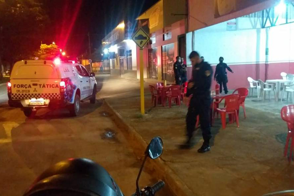 Garçom de 20 anos é alvejado a tiros enquanto trabalhava em Vilhena