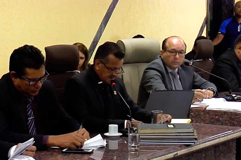 Câmara de Porto Velho reduz verbas de gabinete e indenizatória; vereadores poderão contar com apenas 10 assessores