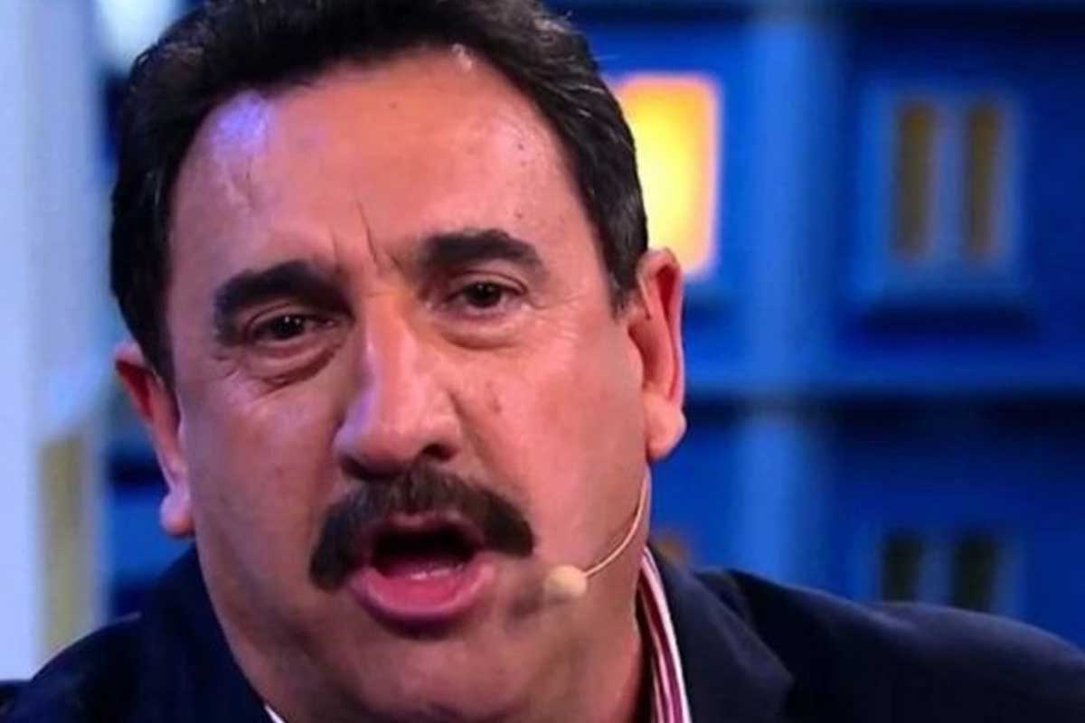 “Feioso do capeta”: Justiça manda SBT indenizar homem após comentário de Ratinho