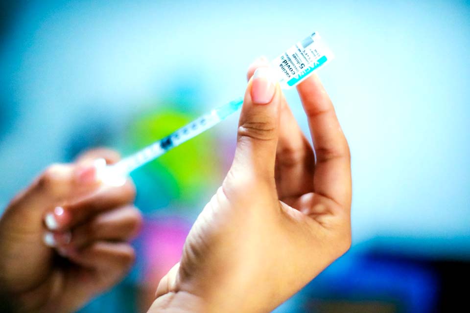 Jaruenses maiores de 58 anos sem comorbidade receberão a primeira dose da vacina contra o Coronavírus