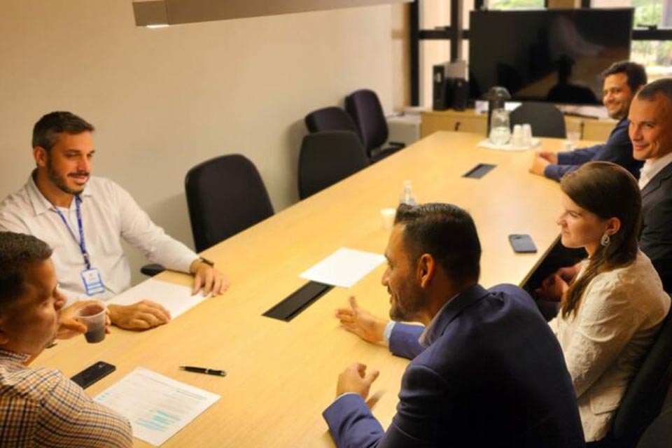 Diretoria do DER é recebida no TCE-RO por equipe de fiscalização da SGCE