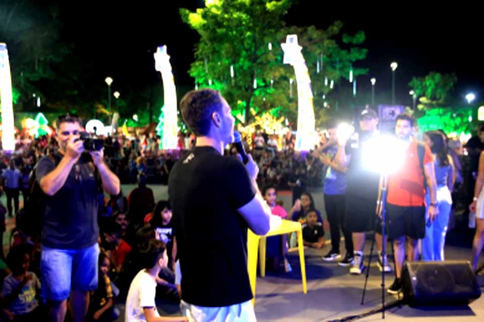 Natal Luz chega ao fim com recorde de público e aprovação da comunidade; Quase 900 mil pessoas passaram pelo Parque da Cidade.