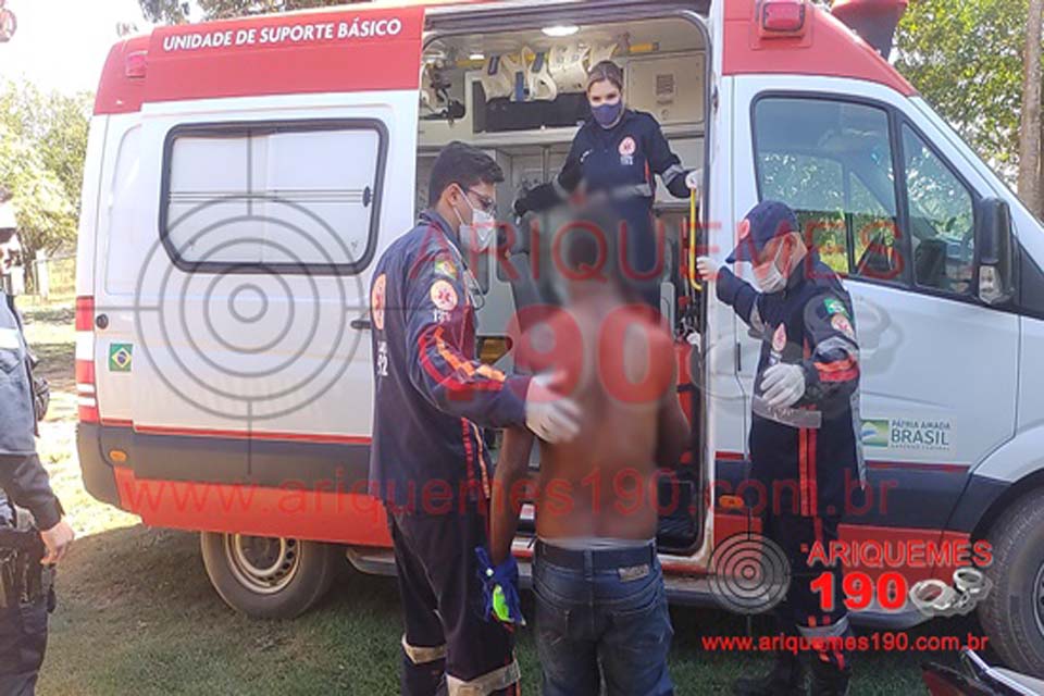 Homem é esfaqueado após emprestar moto para colega de trabalho