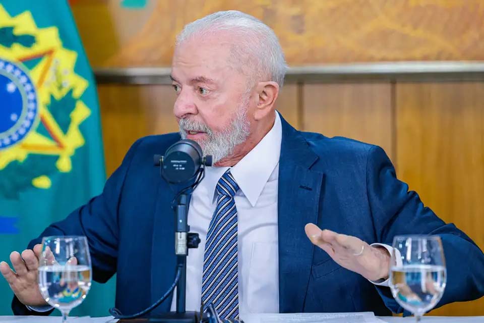 Israel viola leis ao interceptar flotilha e deter brasileiros, diz Lula