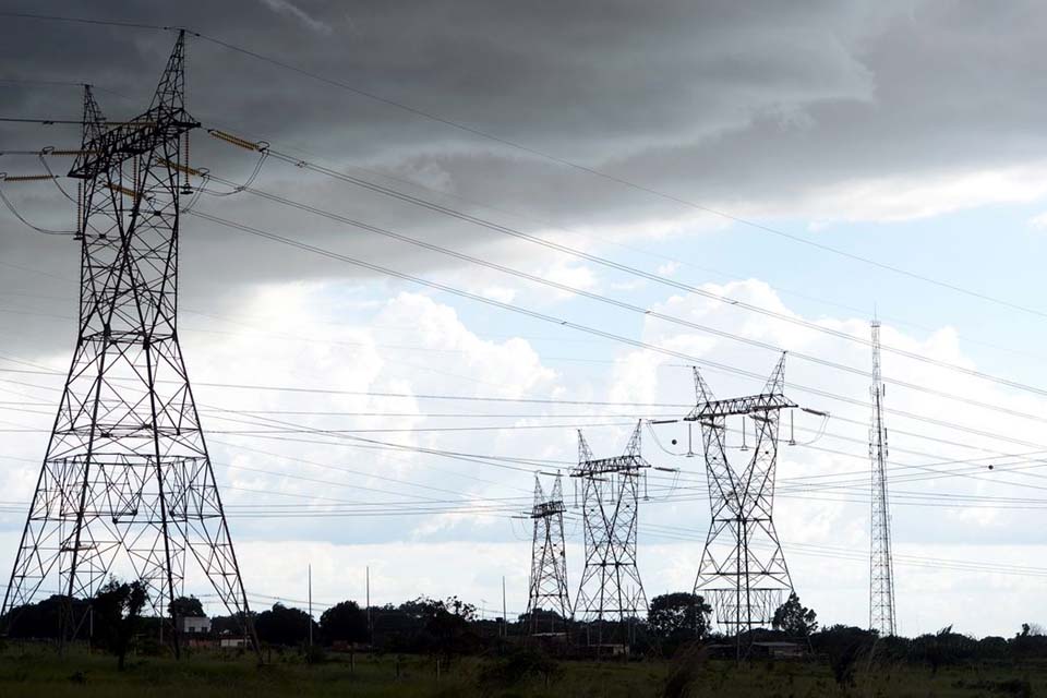 Consulta para concessões do setor elétrico começa na próxima semana