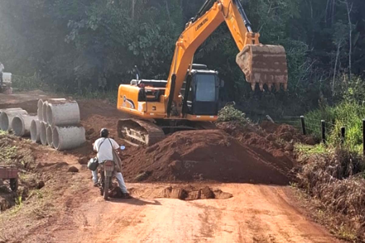 Prefeitura avança com obras na Linha Nona e recuperações de vias na Vila da Penha de Porto Velho