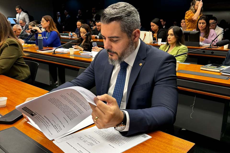 Thiago Flores amplia política de capacitação de cuidadores para todas as pessoas com deficiência 