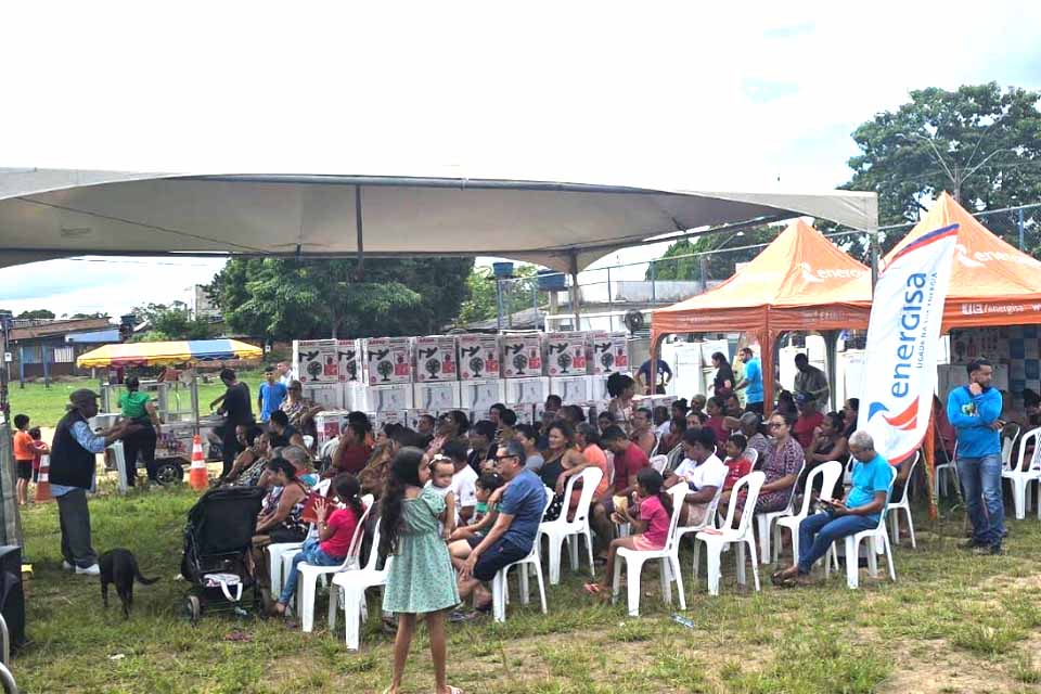 Moradores do Jardim Santana recebem projeto Nossa Energia
