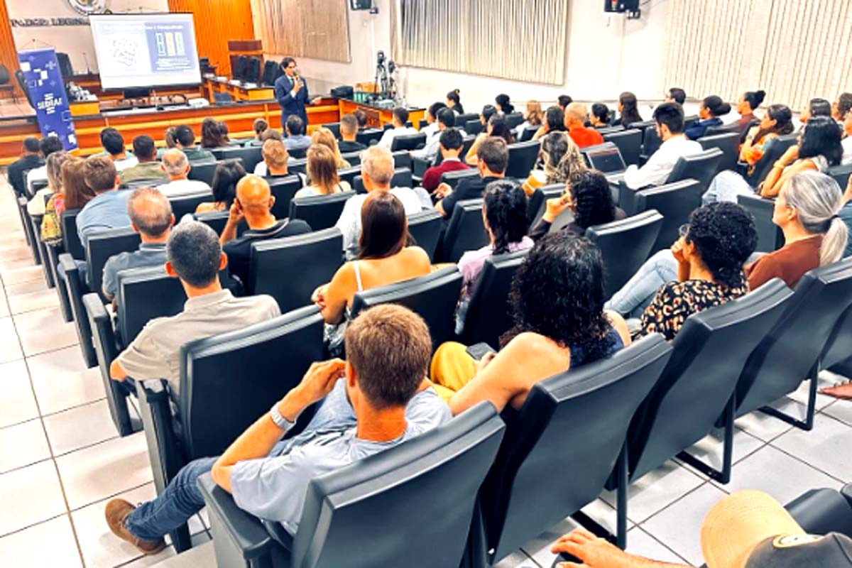 Empresários de Espigão debatem os impactos da Reforma Tributária