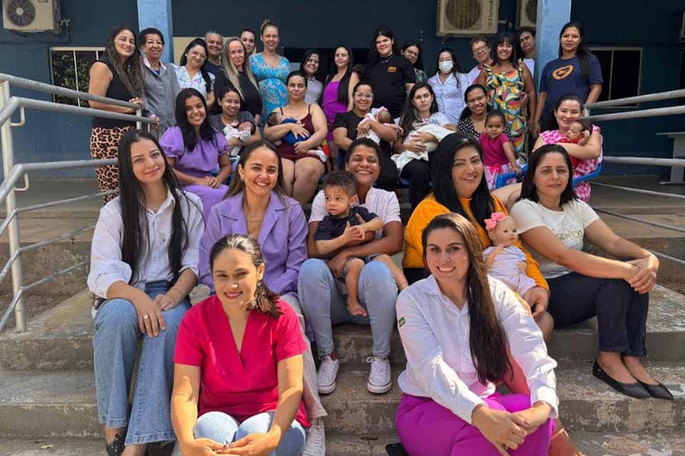 Ji-Paraná realiza ações nas UBS em alusão ao Agosto Dourado