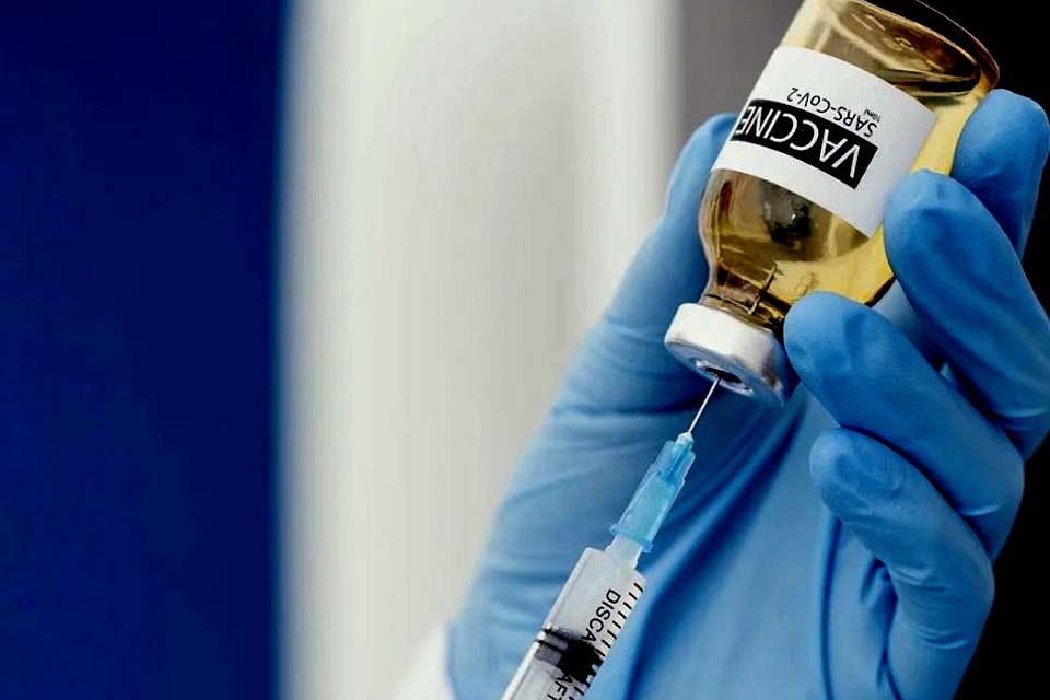 Idosos de 71 anos de idade acima serão imunizados com a 2ª dose nessa terça-feira