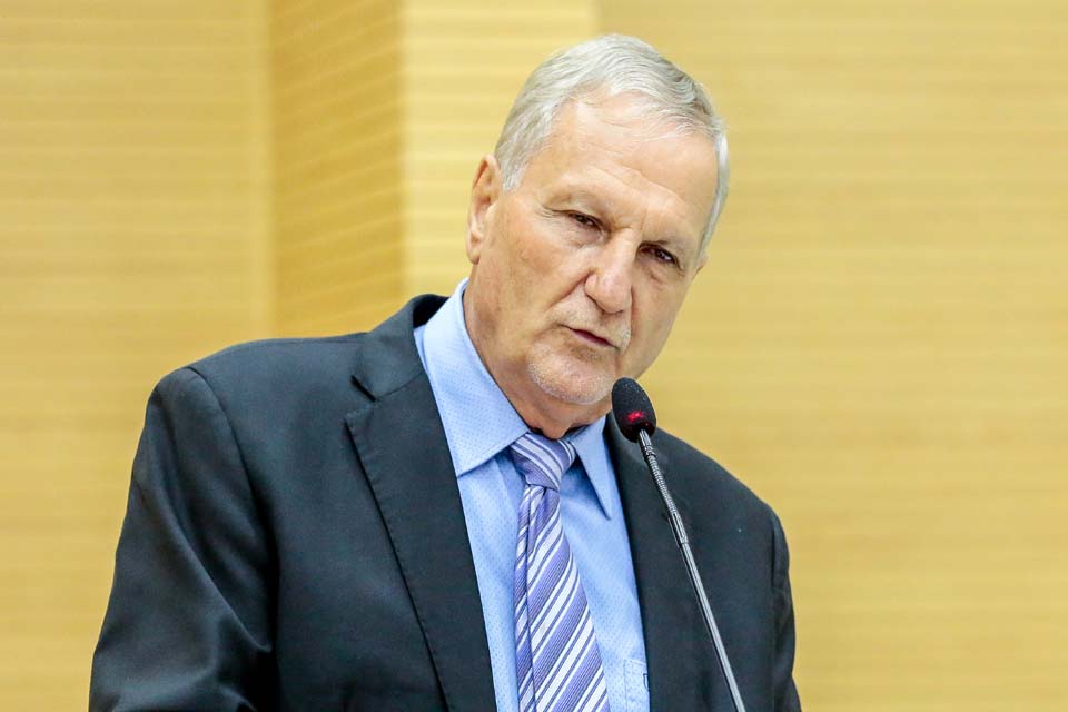 Adelino Follador pede intensificação de operações policiais no campo